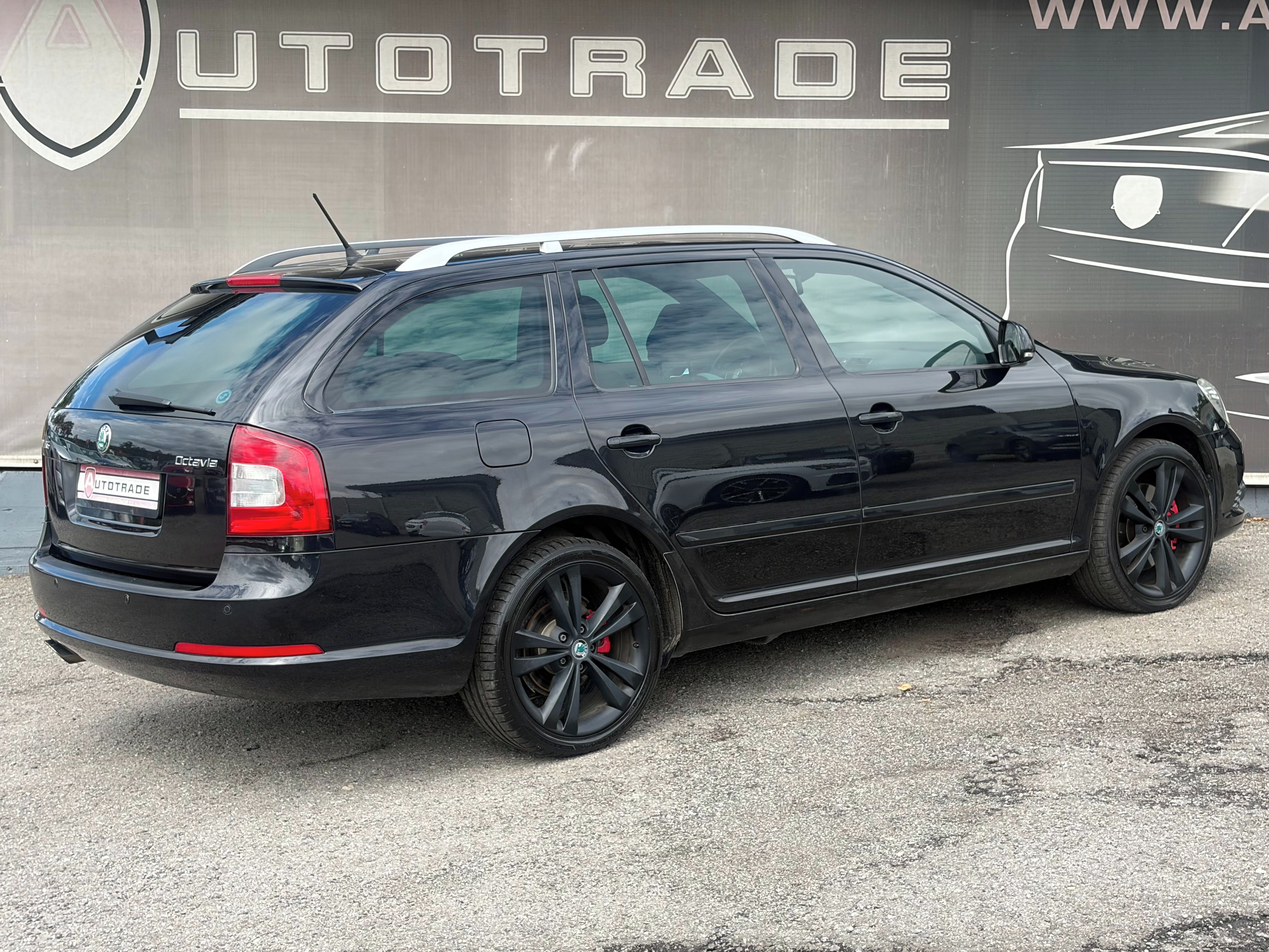 Škoda Octavia, RS 2.0TDi, 1.maj, Plný Servis - fotka 4