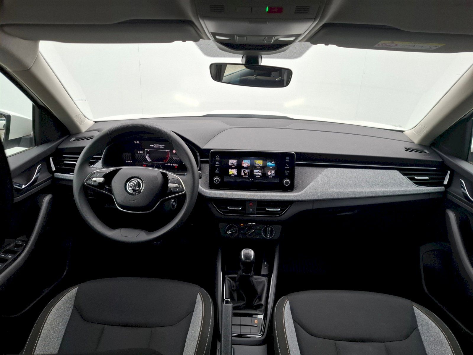 Škoda Kamiq, 1.0 TSI 85kW Selection - fotka 5