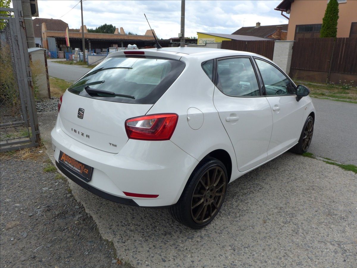 Seat Ibiza, 1,2 TSI  KLIMA, 2X KOLA, 1.MAJ - fotka 6