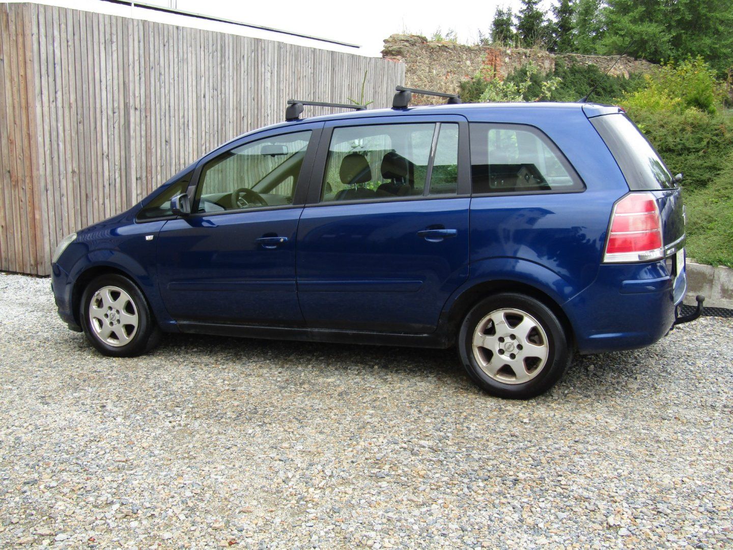 Opel Zafira, 1.6 16V  7 MÍST - fotka 4