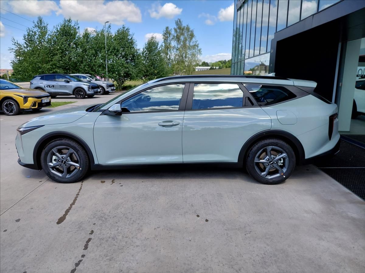 Kia K4, 1,0   T-GDI SW 7DCT SPIN - fotka 4