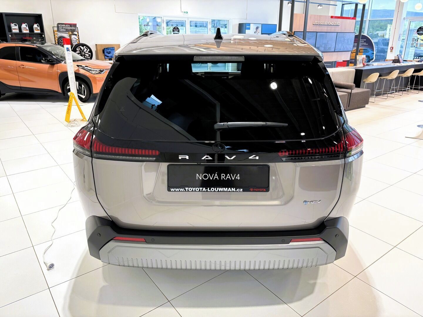 Toyota Rav4, 2,5 Executive AWD - fotka 6