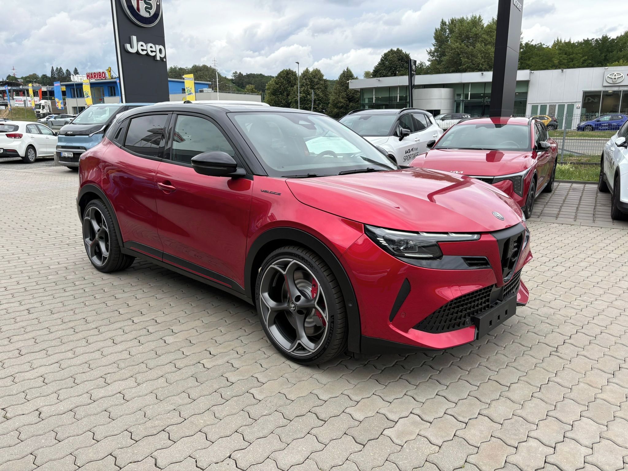 Alfa Romeo Junior, Elettrice Veloce Perfo BEV 280