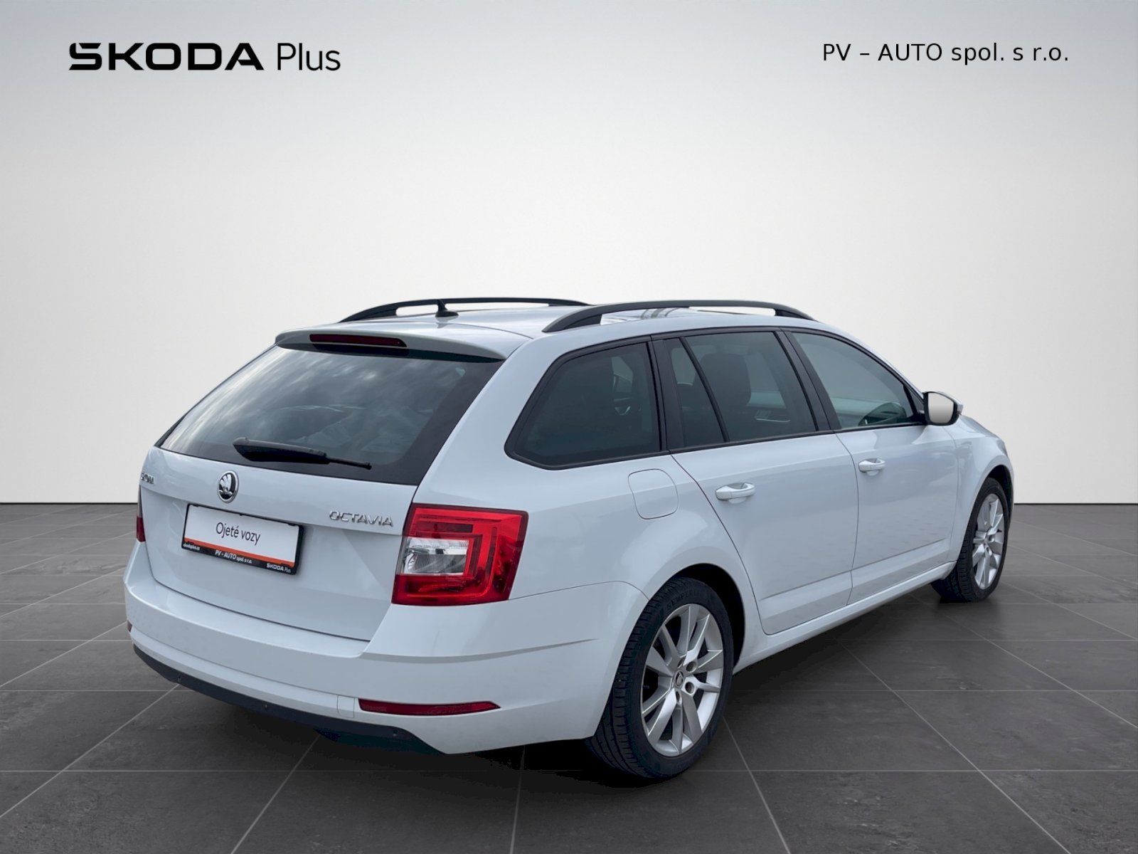 Škoda Octavia, 1.4 TSI 110kW DSG Ambition Plu - fotka 2