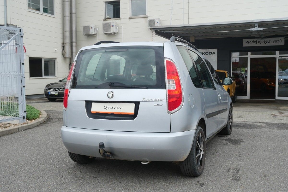 Škoda Roomster, 1.4 16V 63 kW - fotka 2