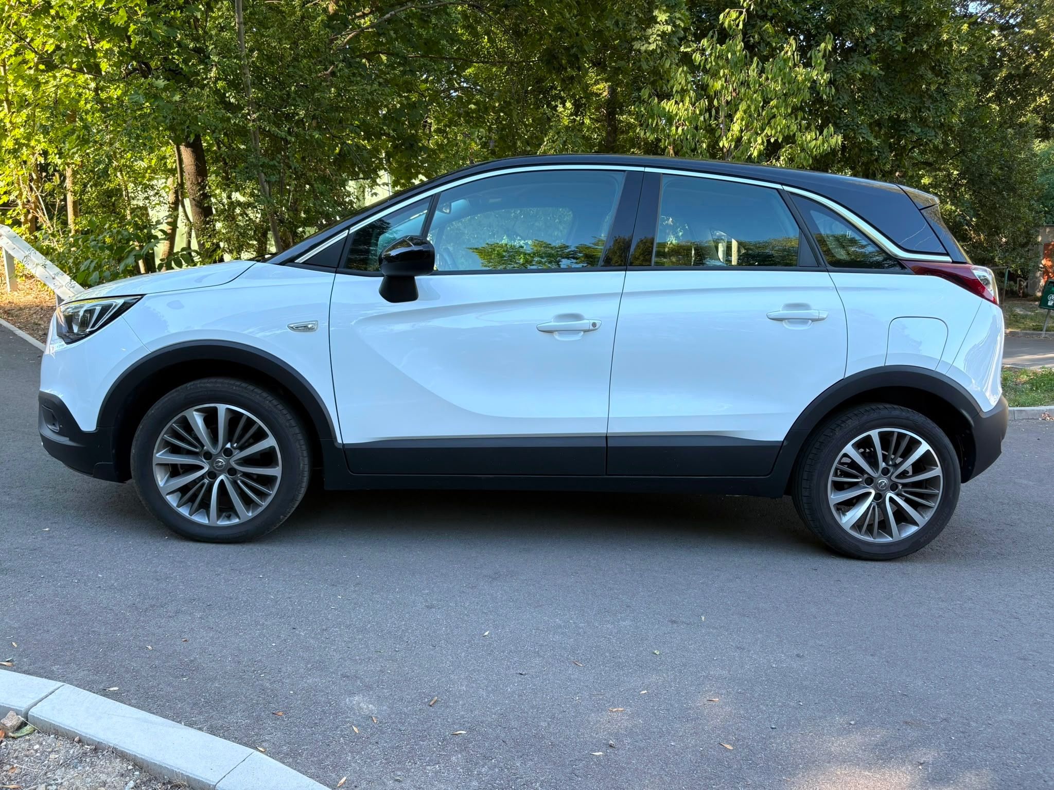 Opel Crossland X - fotka 4