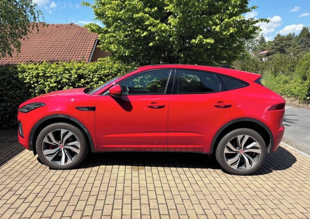 Jaguar E-Pace, D200 AWD Dynamic - fotka 3
