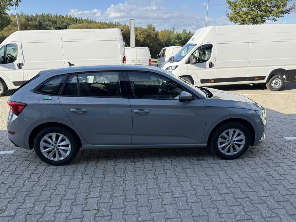 Škoda Scala, Fresh 1,0 TSI 81 kW DSG7/P1572 - fotka 6