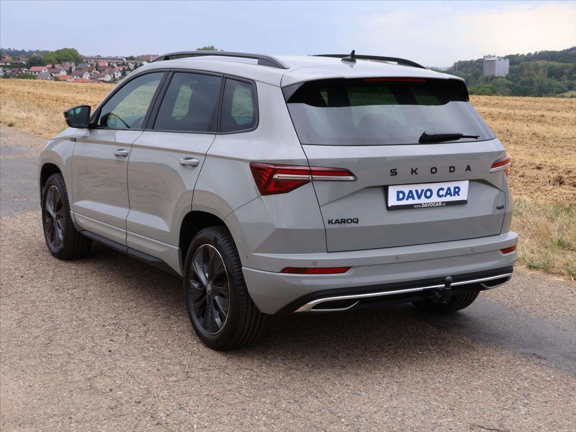 Škoda Karoq, 2,0 TDI 4x4 DSG Sportline DPH - fotka 5