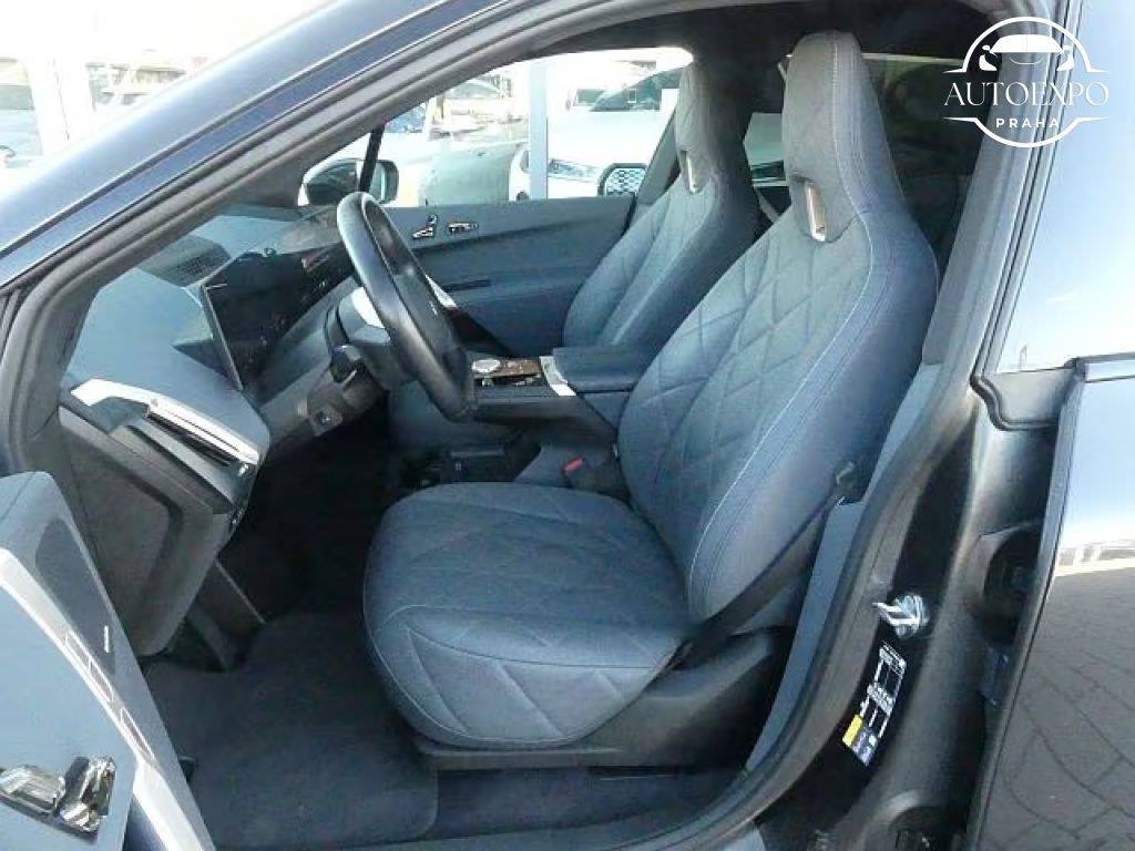 BMW iX, xDrive50* - fotka 6