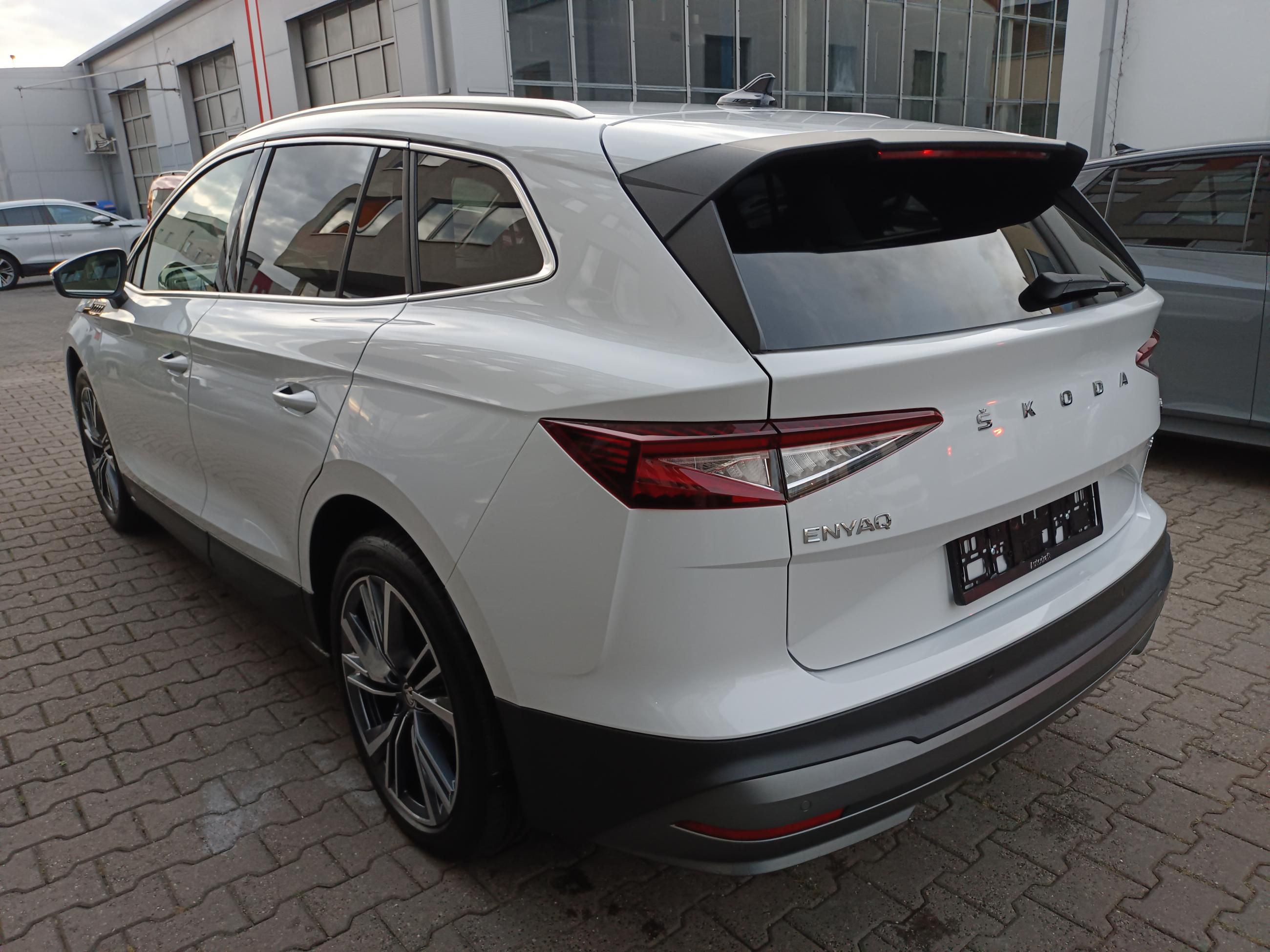 Škoda Enyaq iV, iV 80 150kW / ALU 20'' - fotka 5