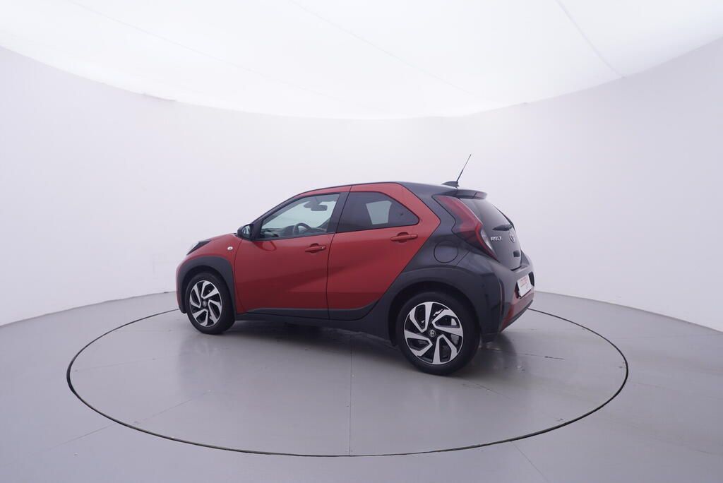 Toyota Aygo, X Style 1.0 VVT-i 53 kW - fotka 3