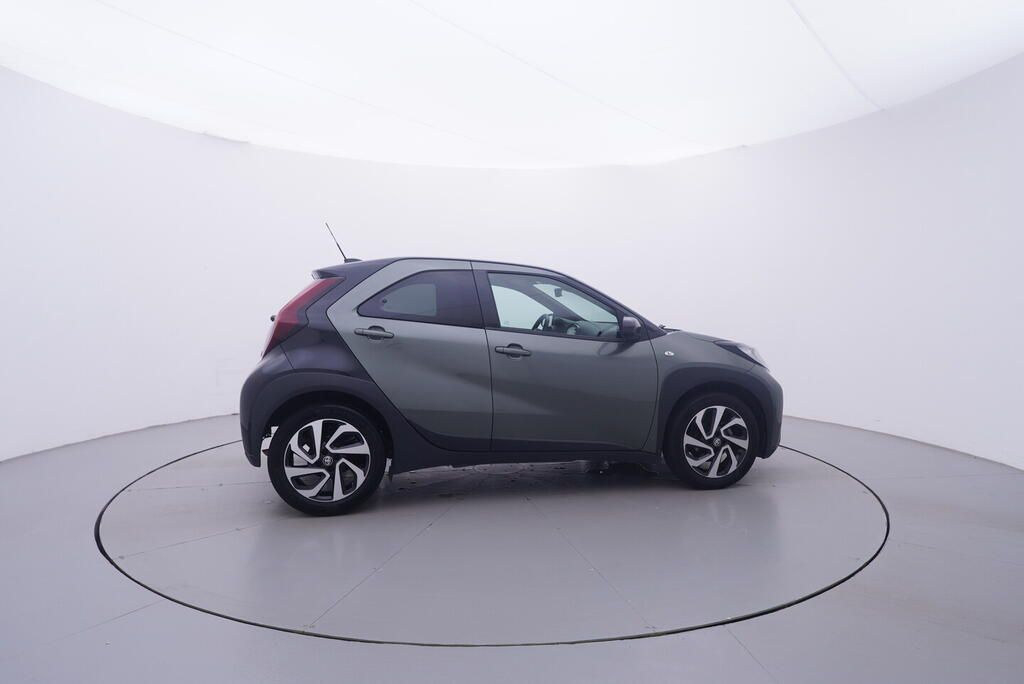 Toyota Aygo, X Style 1.0 53 kW - fotka 6