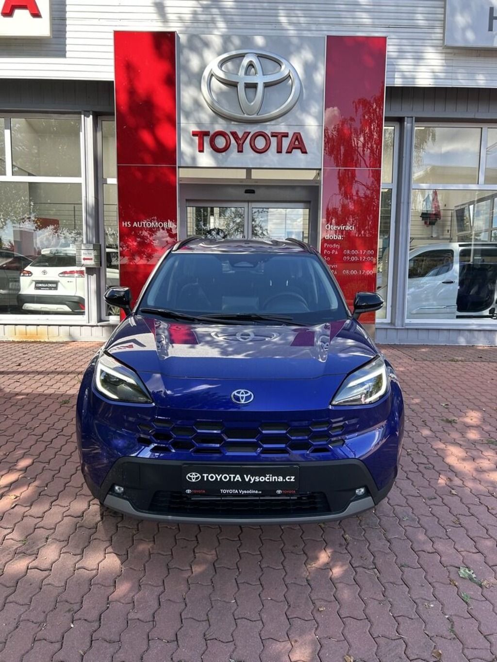 Toyota Yaris Cross, MC26 1,5  hybrid 116 koní - - fotka 2