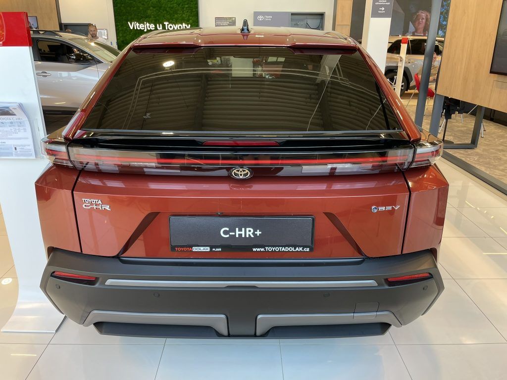 Toyota C-HR, BEV 224k ODBĚR IHNED - fotka 5