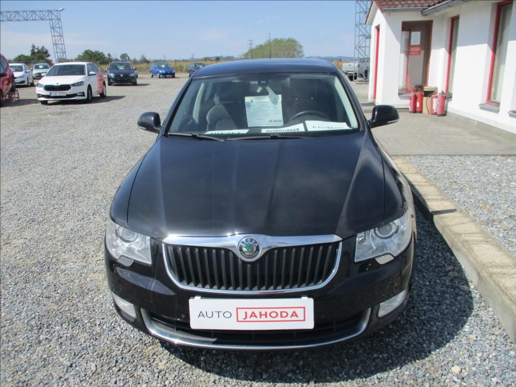 Škoda Superb, 2,0 TDi, Eleg.aut,klim s.kn,CZ - fotka 2