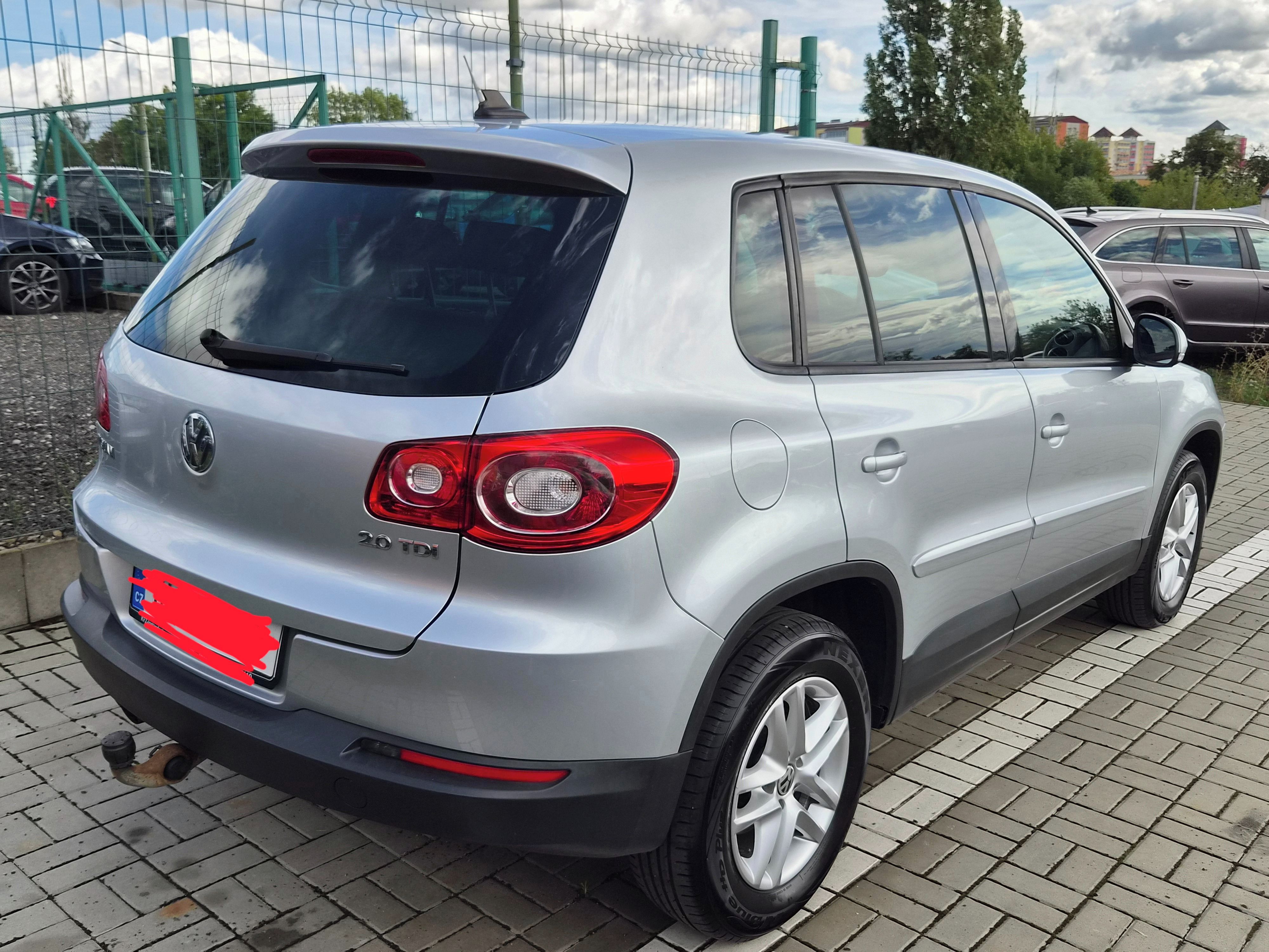 Volkswagen Tiguan, 2.0 TDI 4x4  XENONY - fotka 3