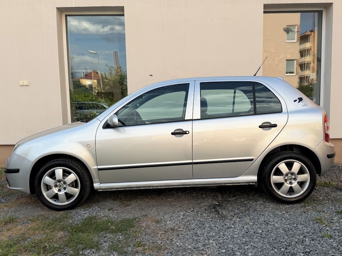 Škoda Fabia, 1.4 16v 55kW, pěkná, Nová STK - fotka 5