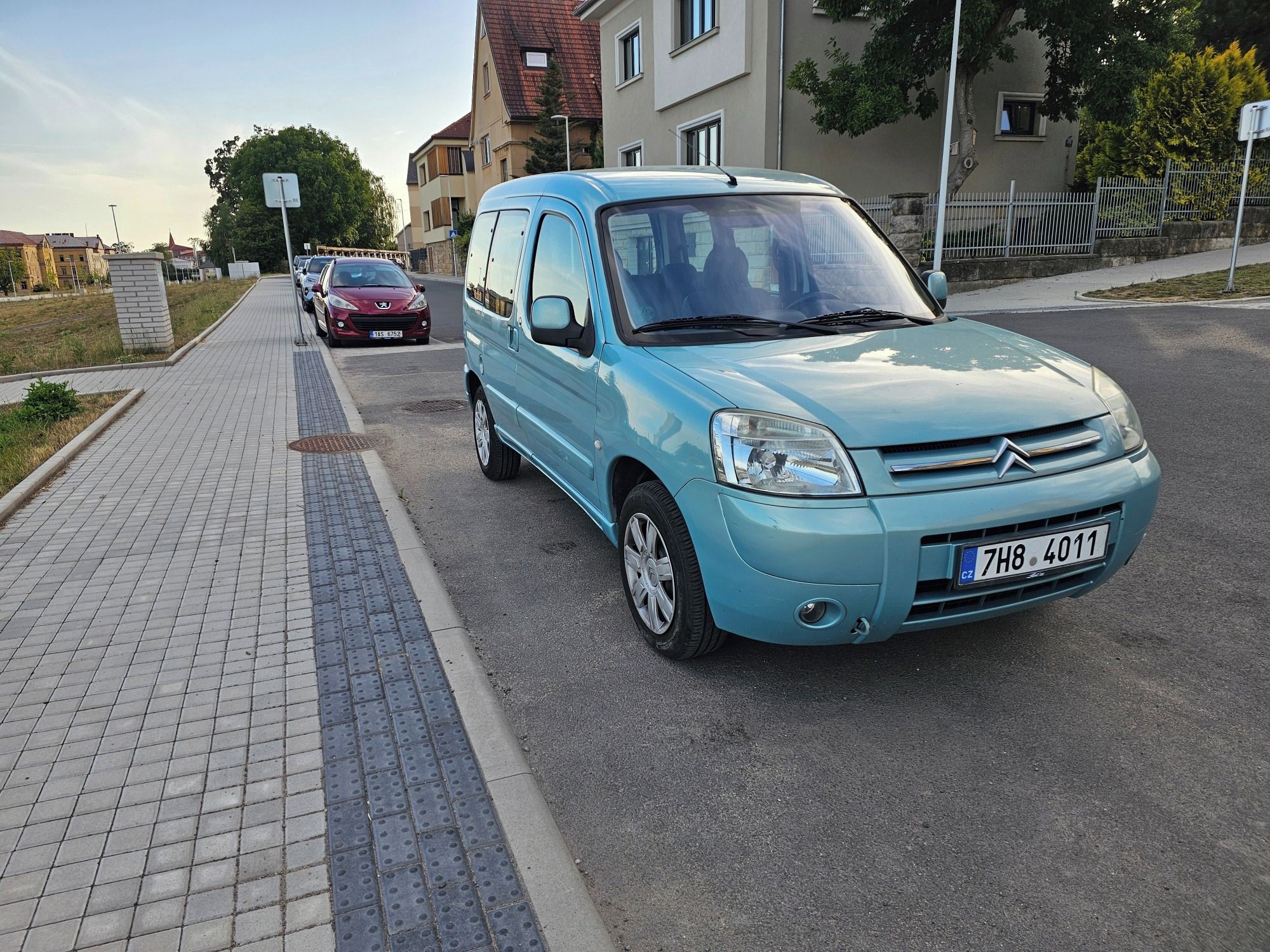 Citroën Berlingo, BERLINGO 1,6, 81kW,servisované - fotka 2