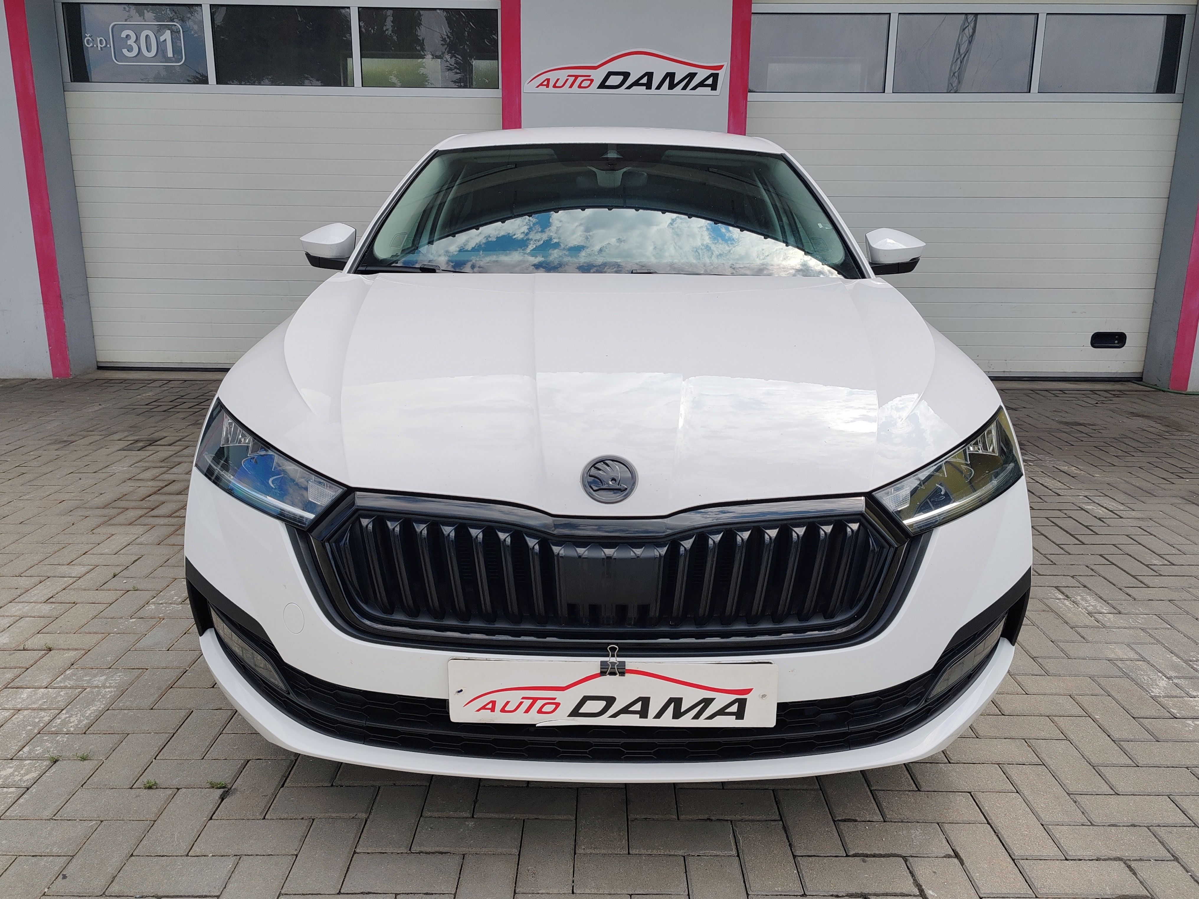 Škoda Octavia, 2.0 TDI 85KW DSG 1.Maj*ČR*DPH - fotka 2