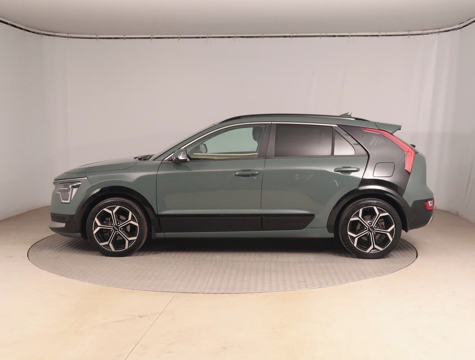 Kia Niro, Hybrid, Automat, Serv.kniha - fotka 3