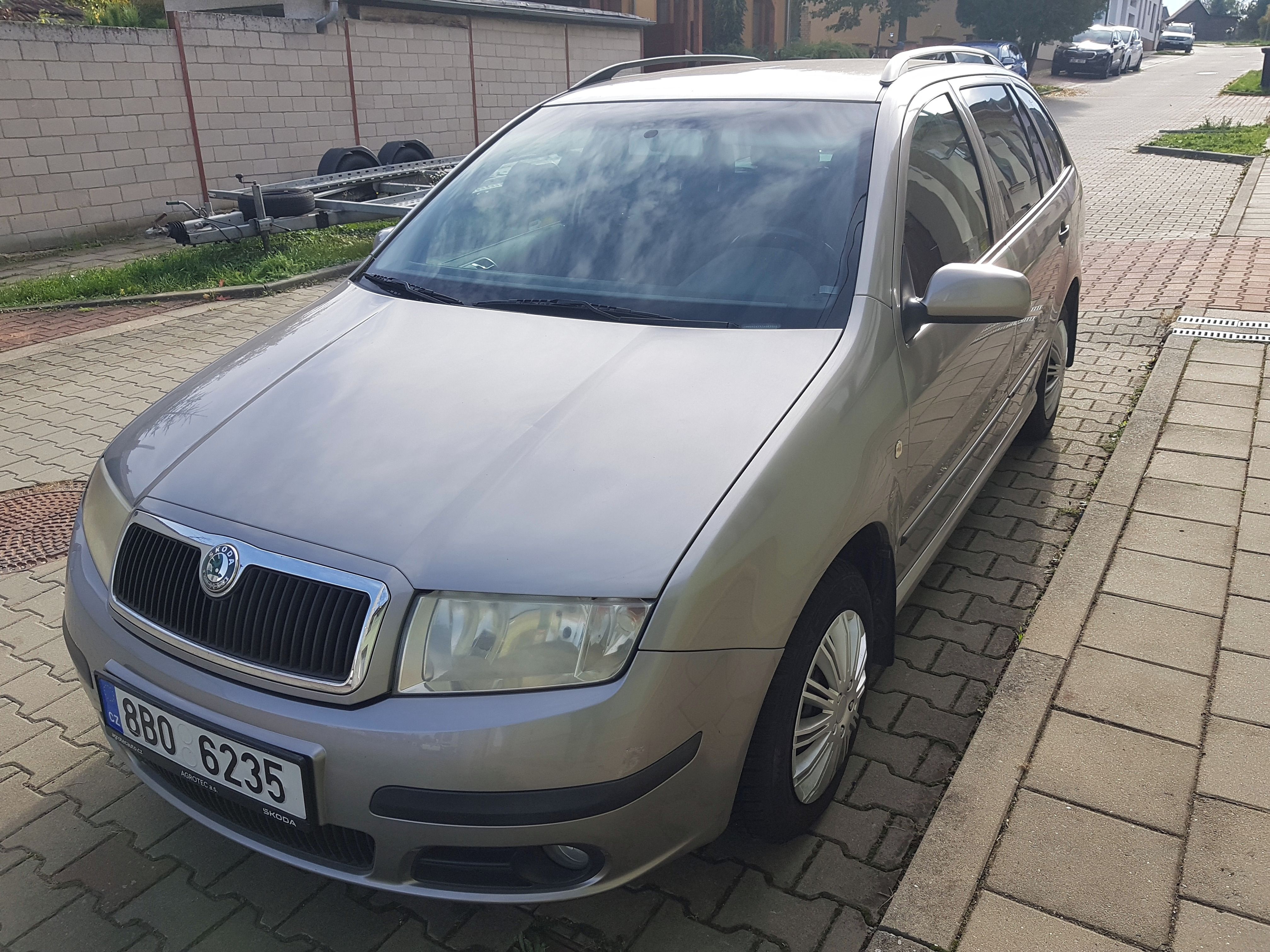 Škoda Fabia, Škoda Fabia 1.4 16V,59KW, 2006 - fotka 3
