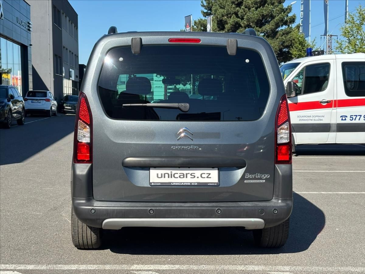 Citroën Berlingo, 1,6 BlueHDI  ČR, 1.maj. - fotka 5