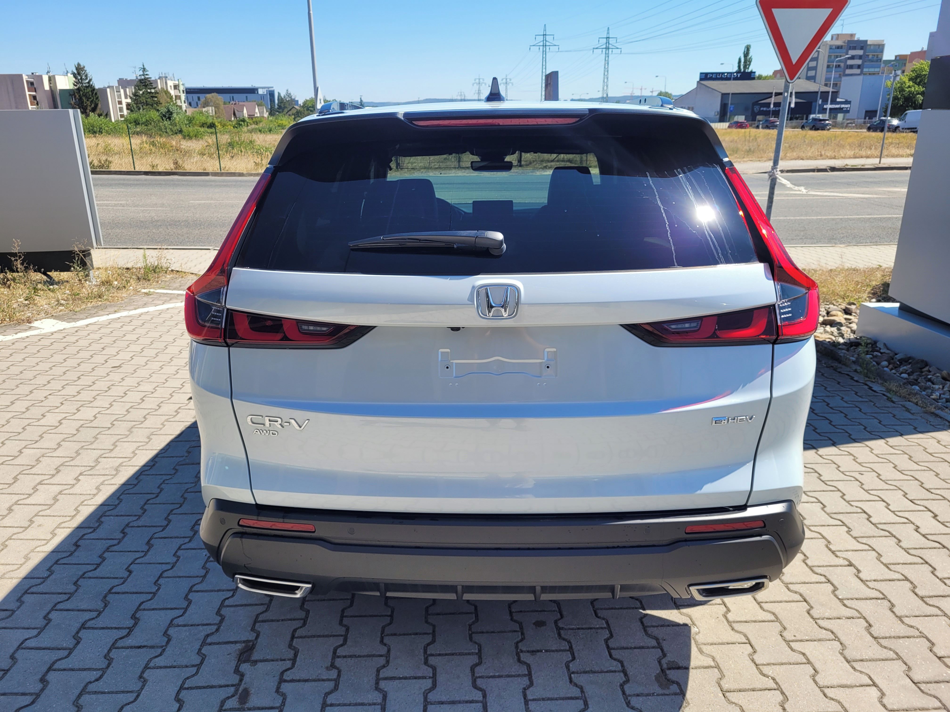 Honda CR-V, 2.0 e:HEV 4x4 ELEGANCE - fotka 6