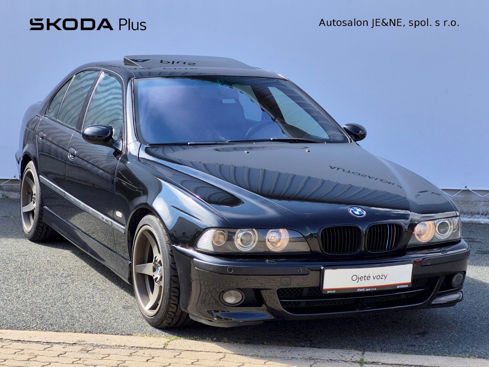 BMW Řada 5, 540i 210kW - fotka 6