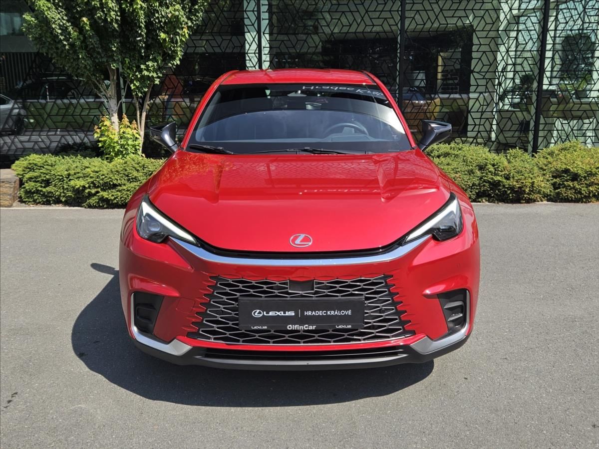 Lexus LBX, 1,5 Relax Tech - fotka 3