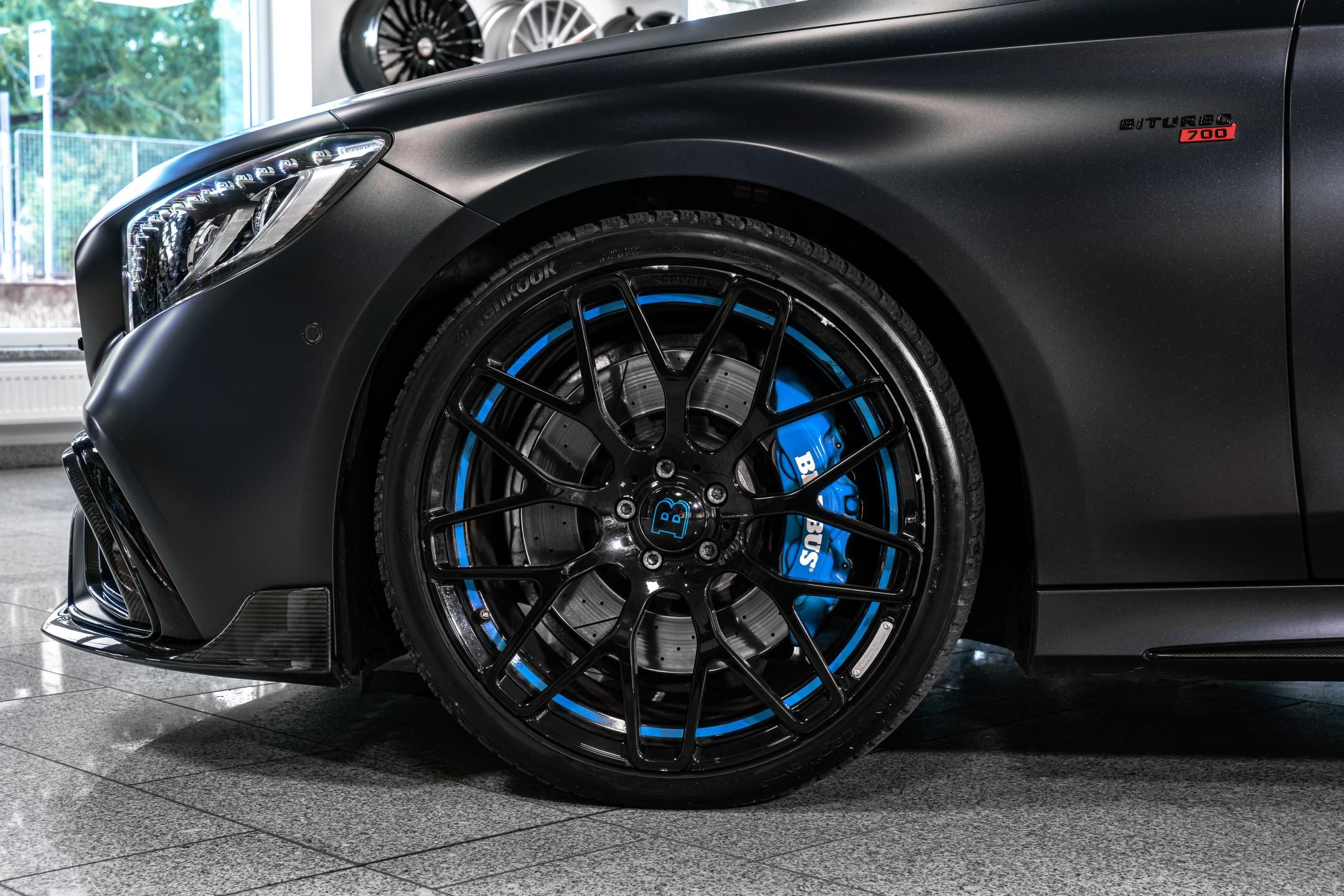 Mercedes-Benz Třídy S, S63 AMG Coupe BRABUS 700 - fotka 6