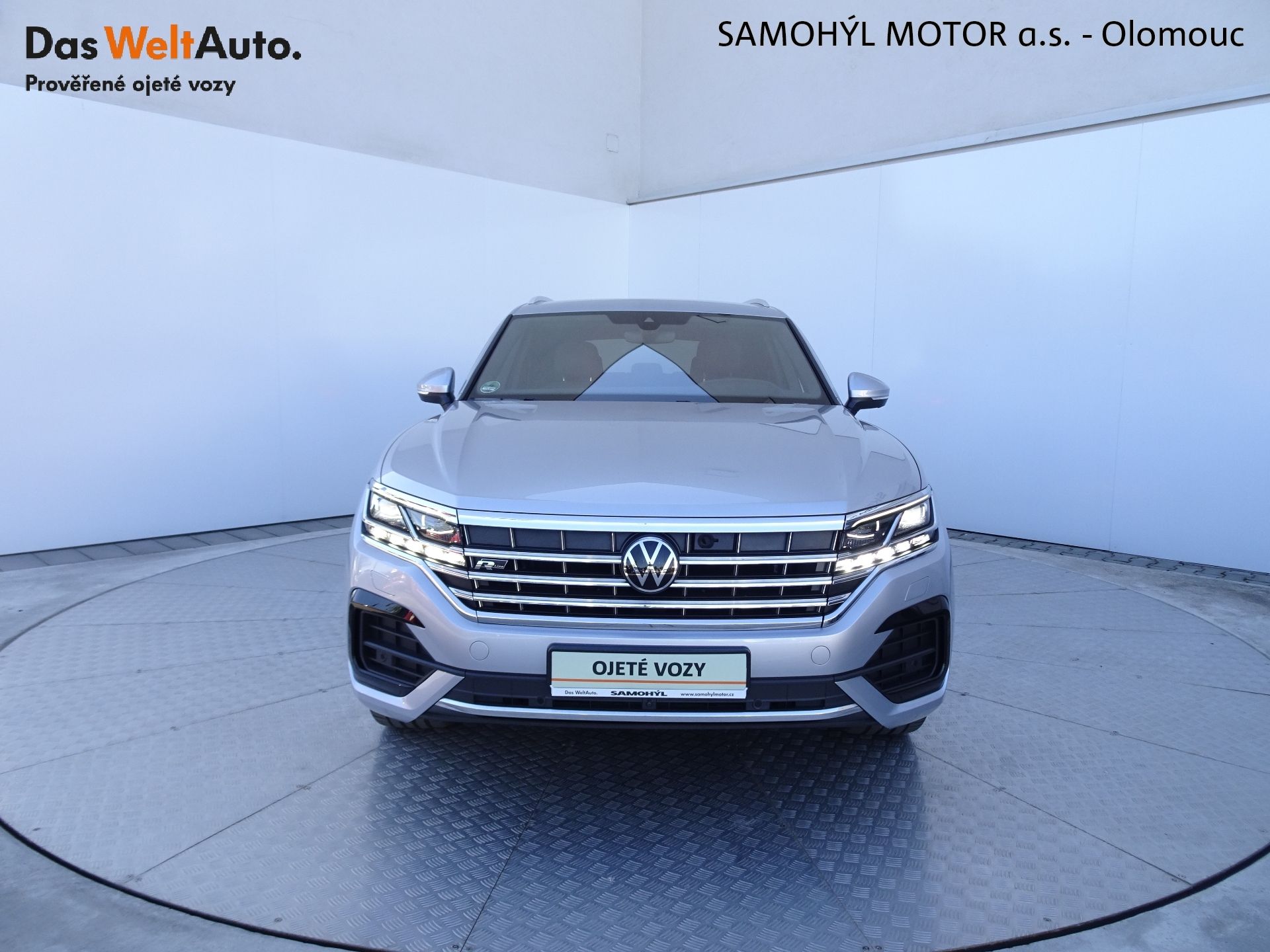 Volkswagen Touareg, 3.0TDI Tiptronic R-line - fotka 4