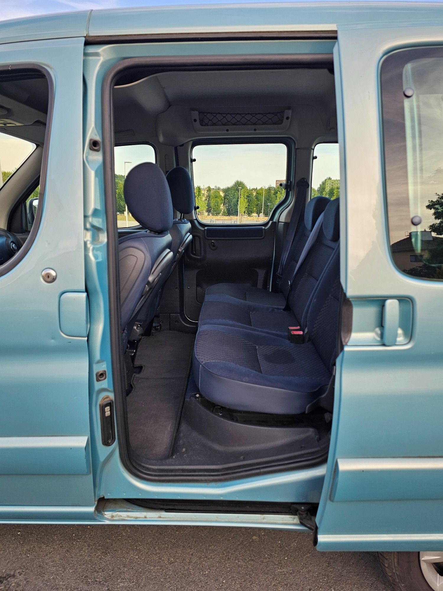Citroën Berlingo, BERLINGO 1,6, 81kW,servisované - fotka 5