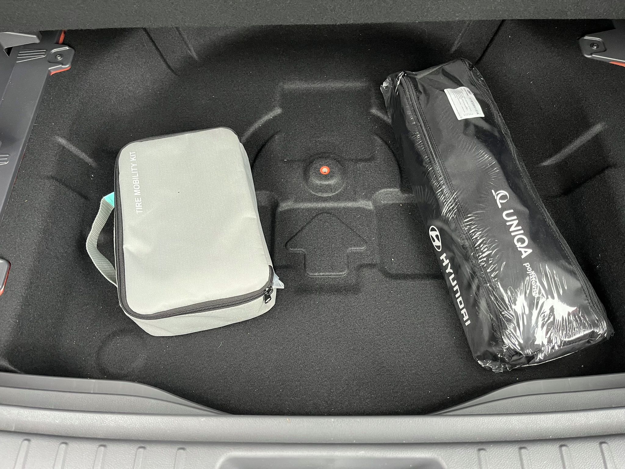 Hyundai Kona, 1.6 GDi HEV STYLE - fotka 5