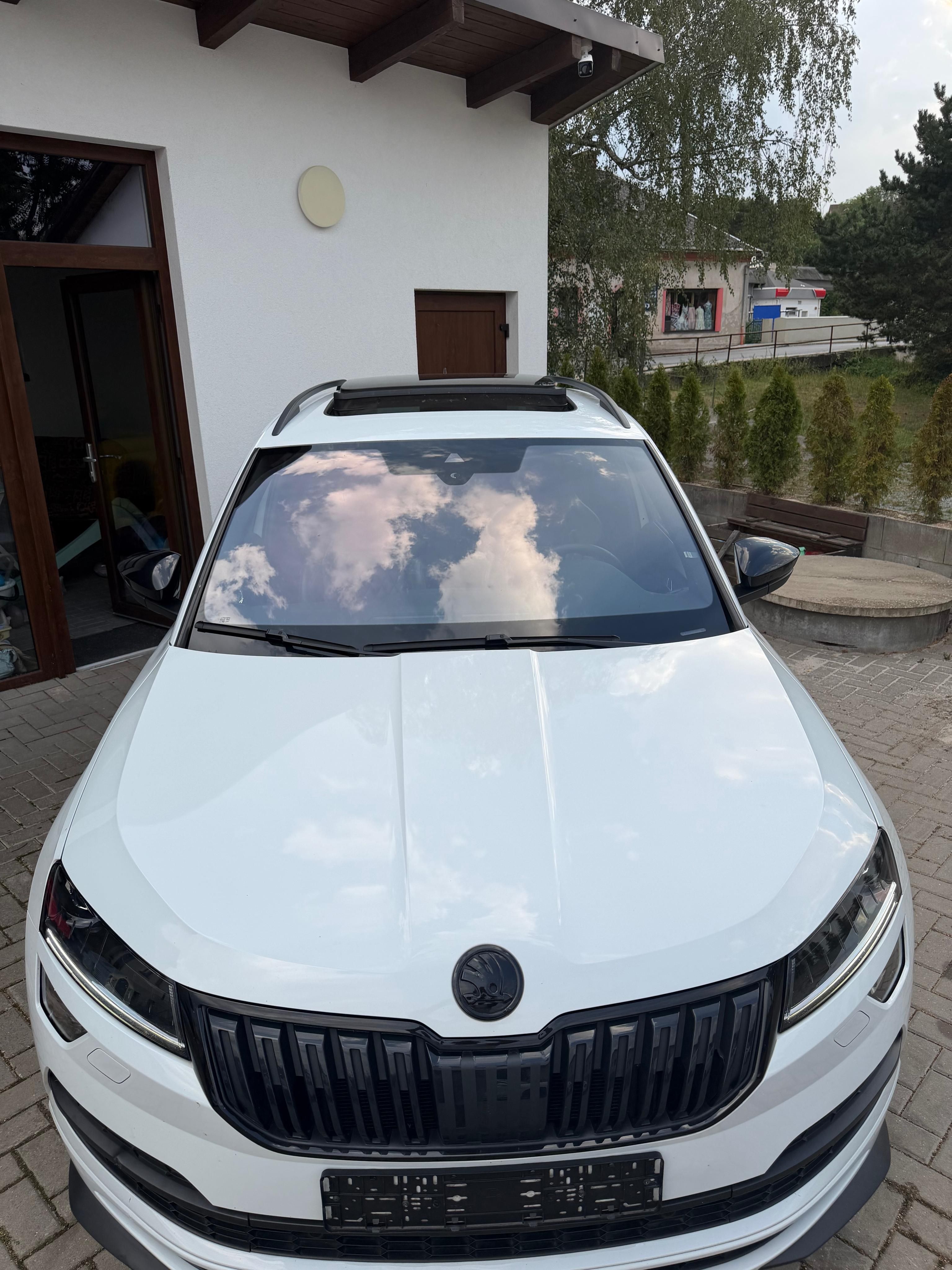 Škoda Karoq, Sport Line KŮŽE PANORAMA 2021 - fotka 5