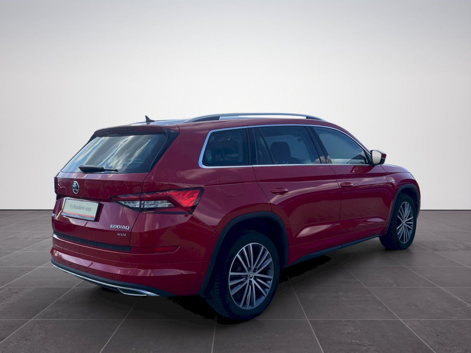 Škoda Kodiaq, 2,0 TDI 140kW DSG L&K 4x4 - fotka 2
