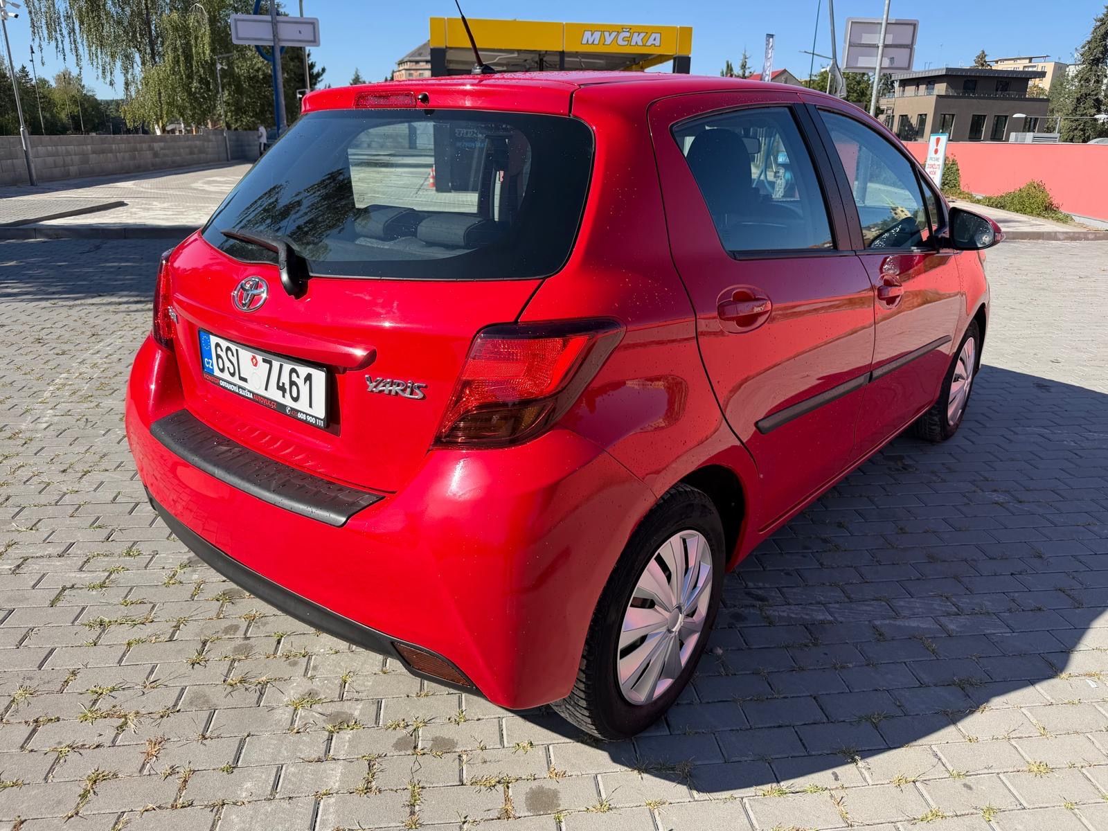 Toyota Yaris, 1.33 VVT-i 73 kW Automat - fotka 3