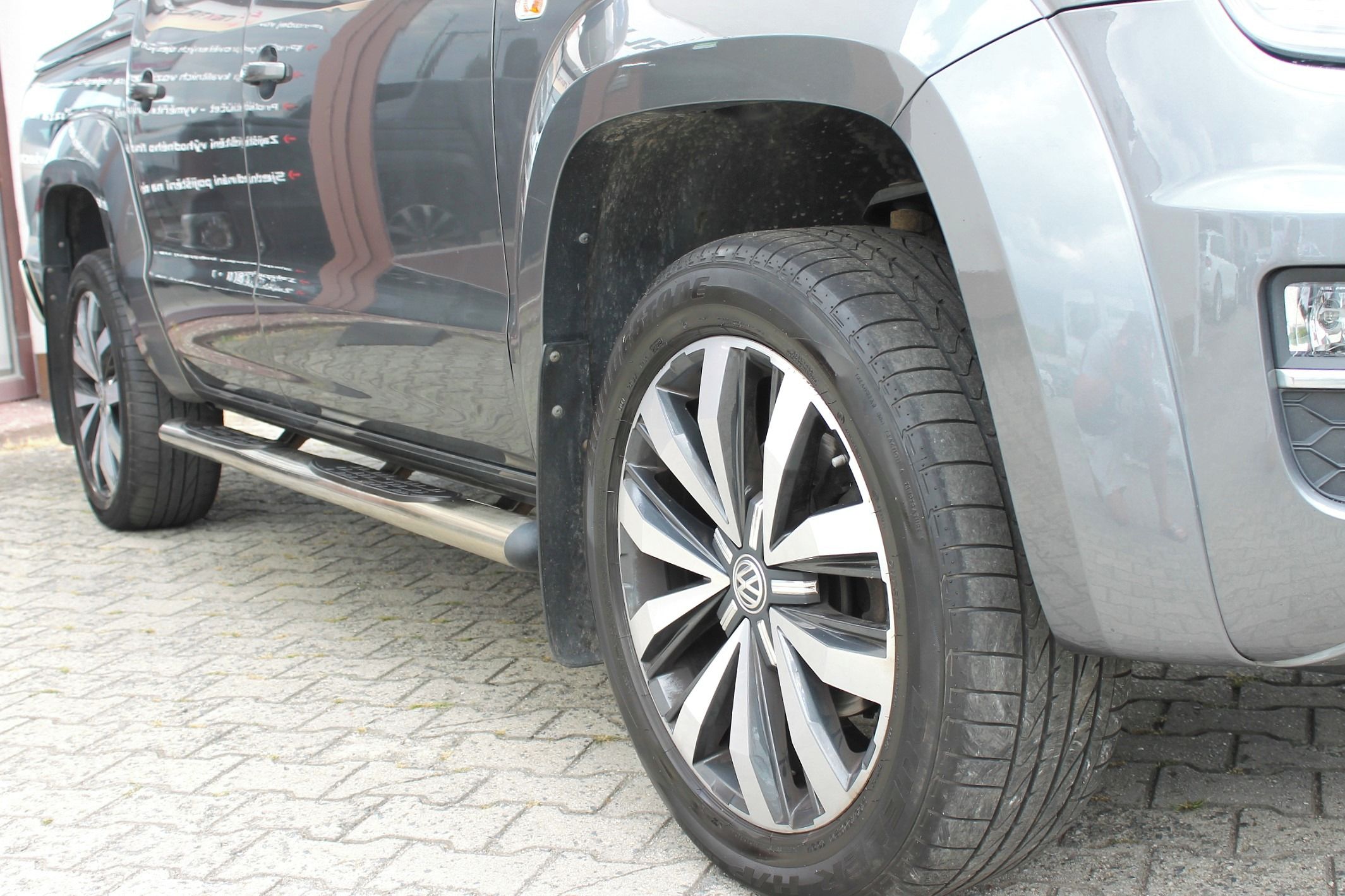 Volkswagen Amarok, 3.0 TDI V6 190kW, DSG, 4MOTION - fotka 5