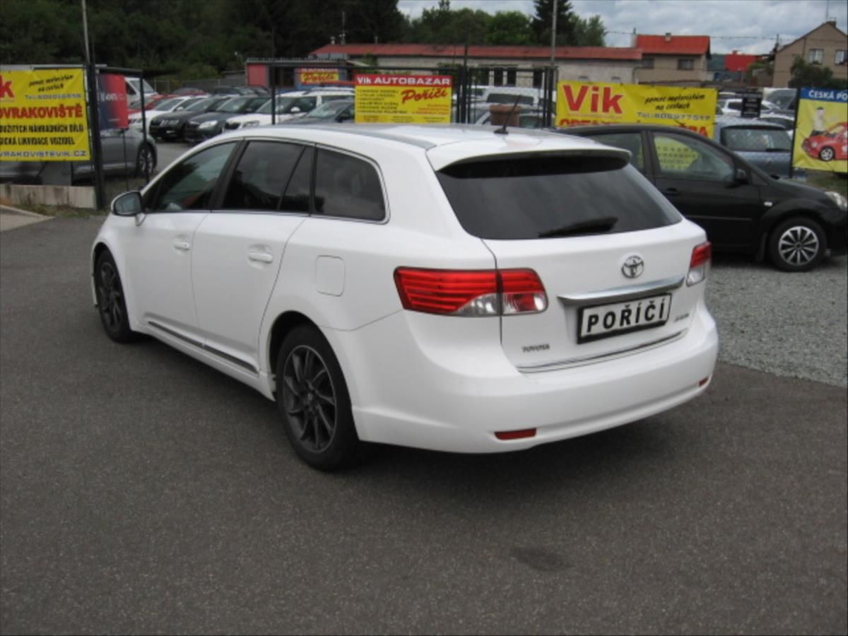 Toyota Avensis, 2,0 D-4D Gustav - fotka 5