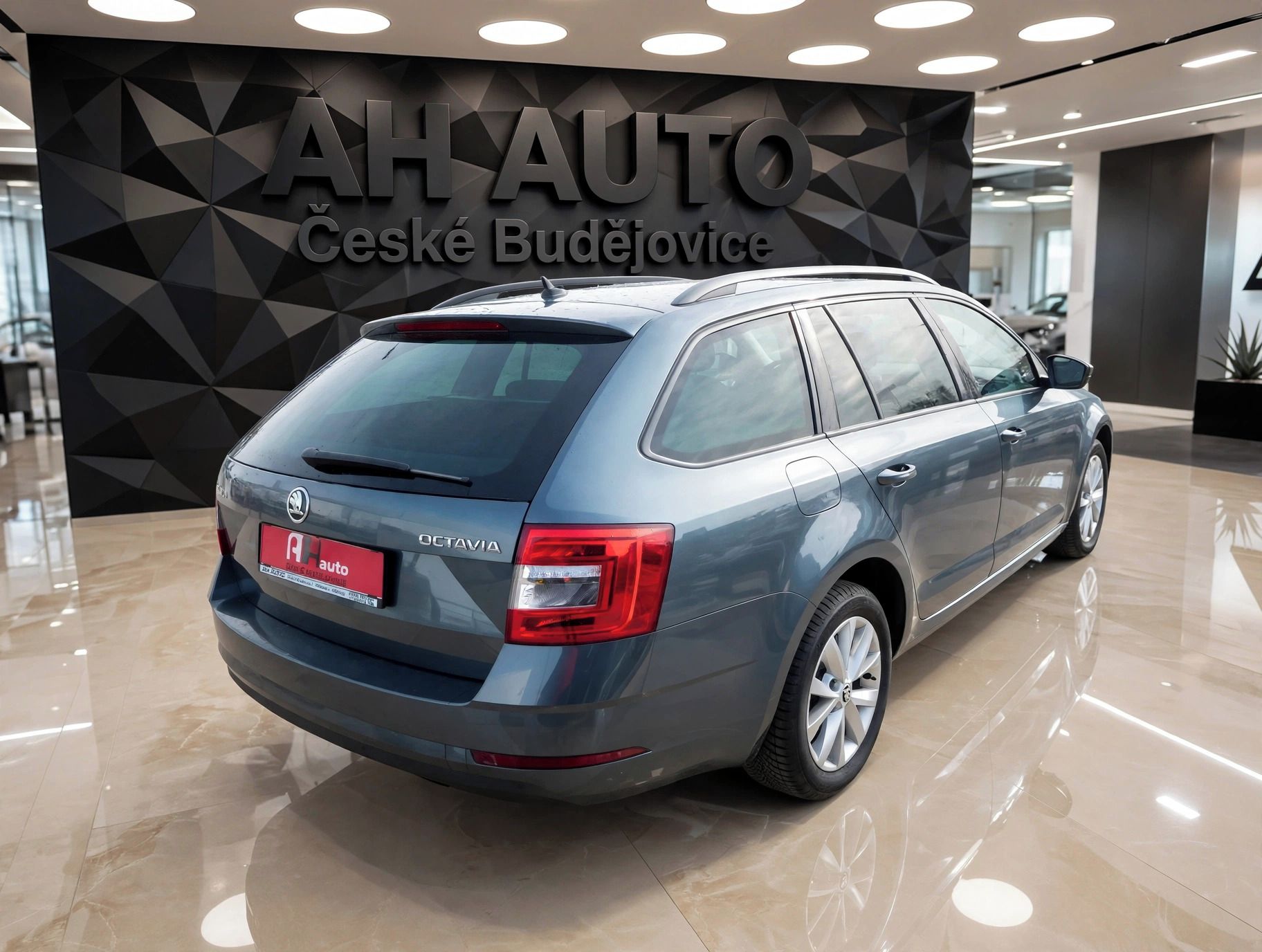 Škoda Octavia, 1.4 TSi Ambition, 110 kW, Navi - fotka 3