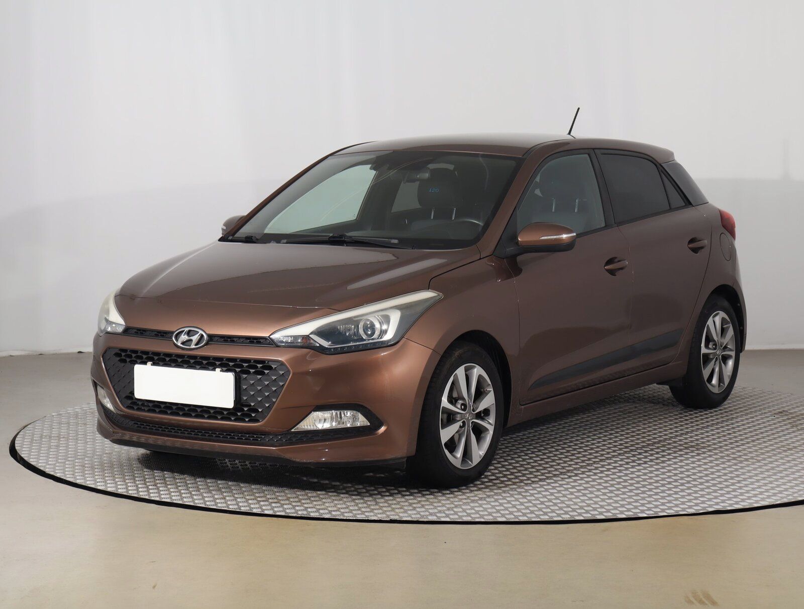 Hyundai i20, 1.2, Serv.kniha - fotka 2