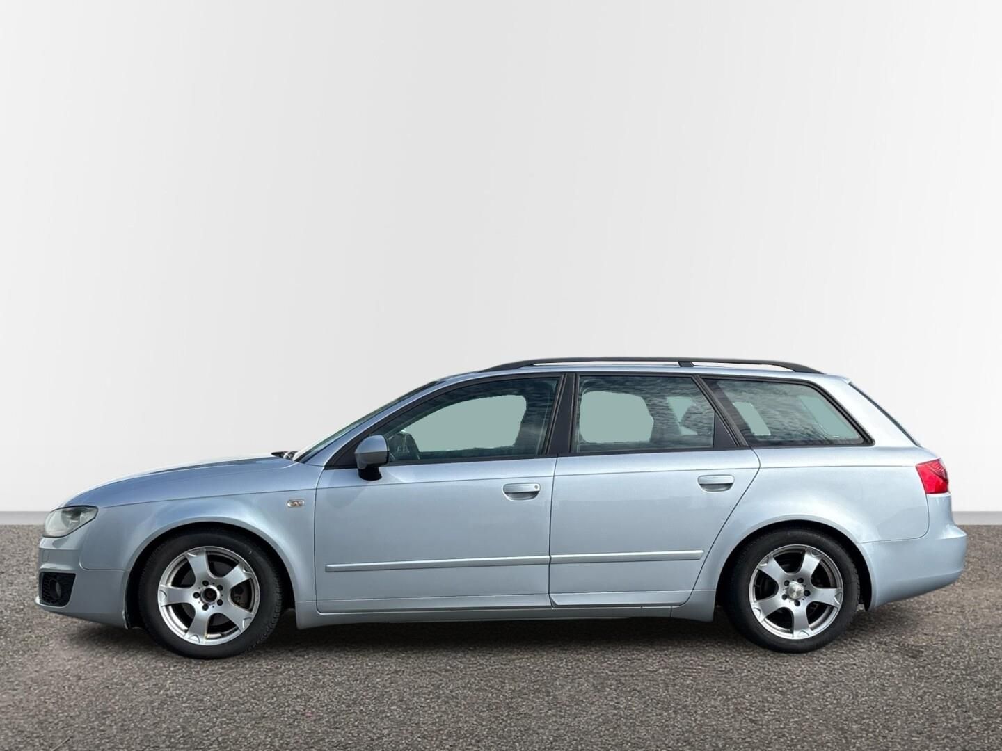 Seat Exeo, 2.0 TDI / 88 kW ST - fotka 3