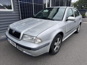 Škoda Octavia, 1,6 prodej na náhradní díly