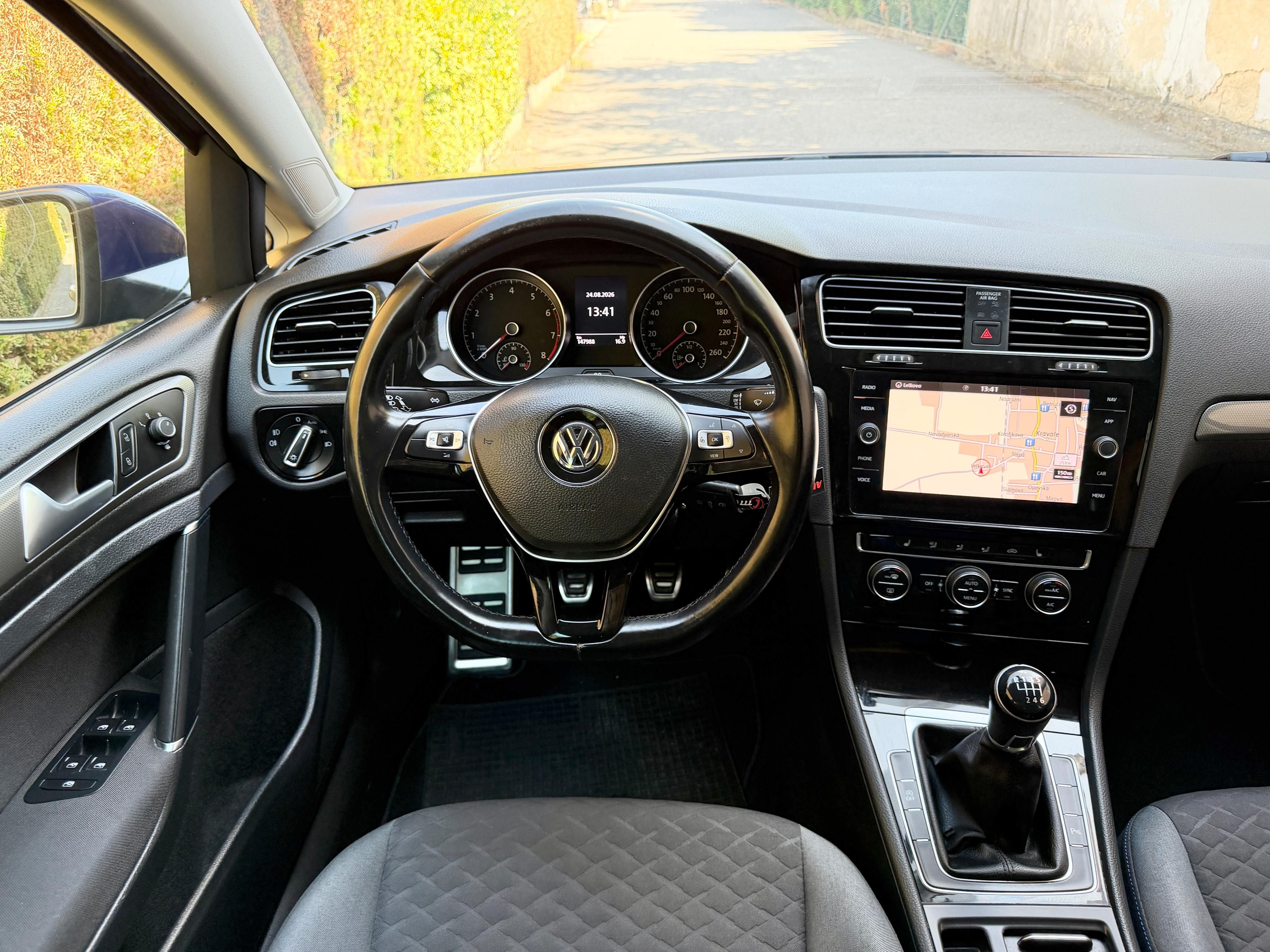 Volkswagen Golf, 1.0 TSI 85KW JOIN - fotka 6