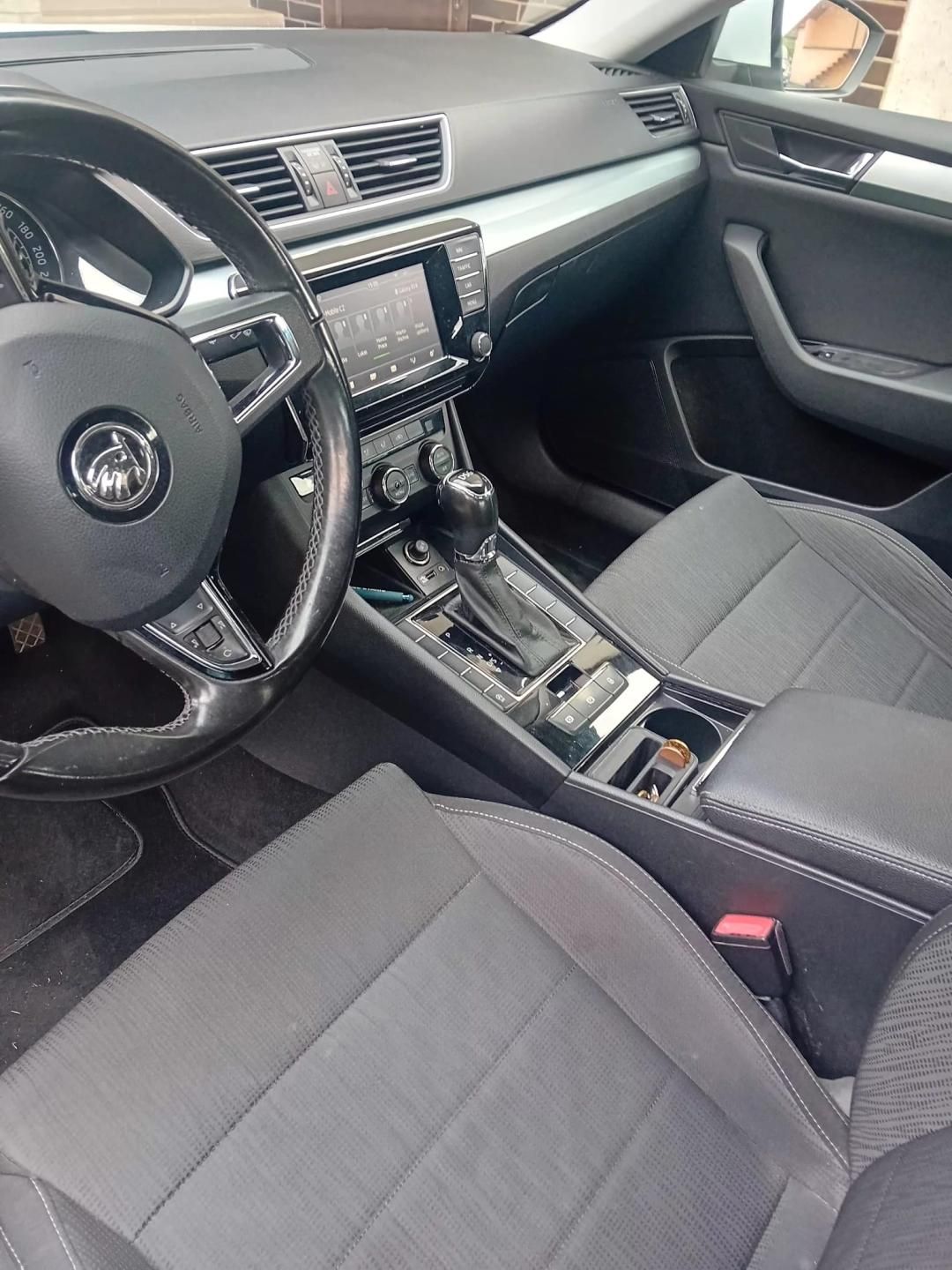 Škoda Superb, 1.4 TSI DSG - fotka 4