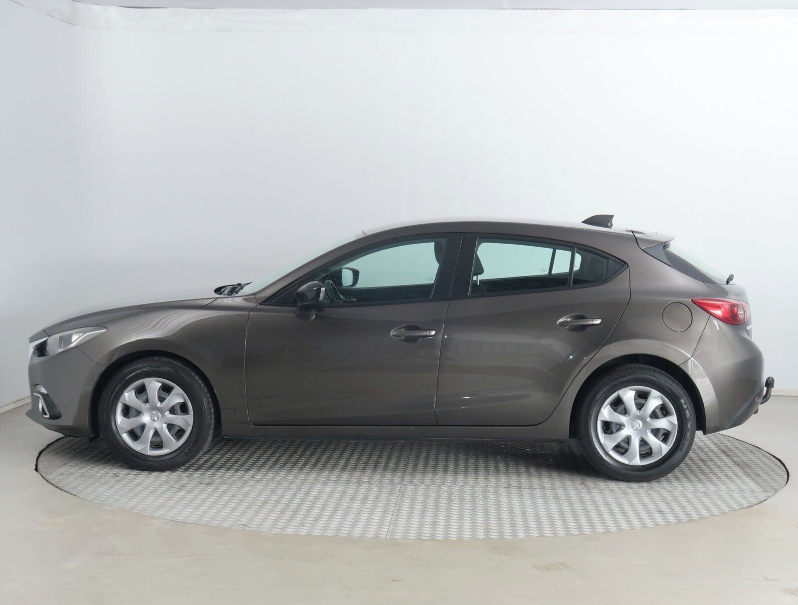 Mazda 3, 1.5 Skyactiv-G, Navi, Klima - fotka 3