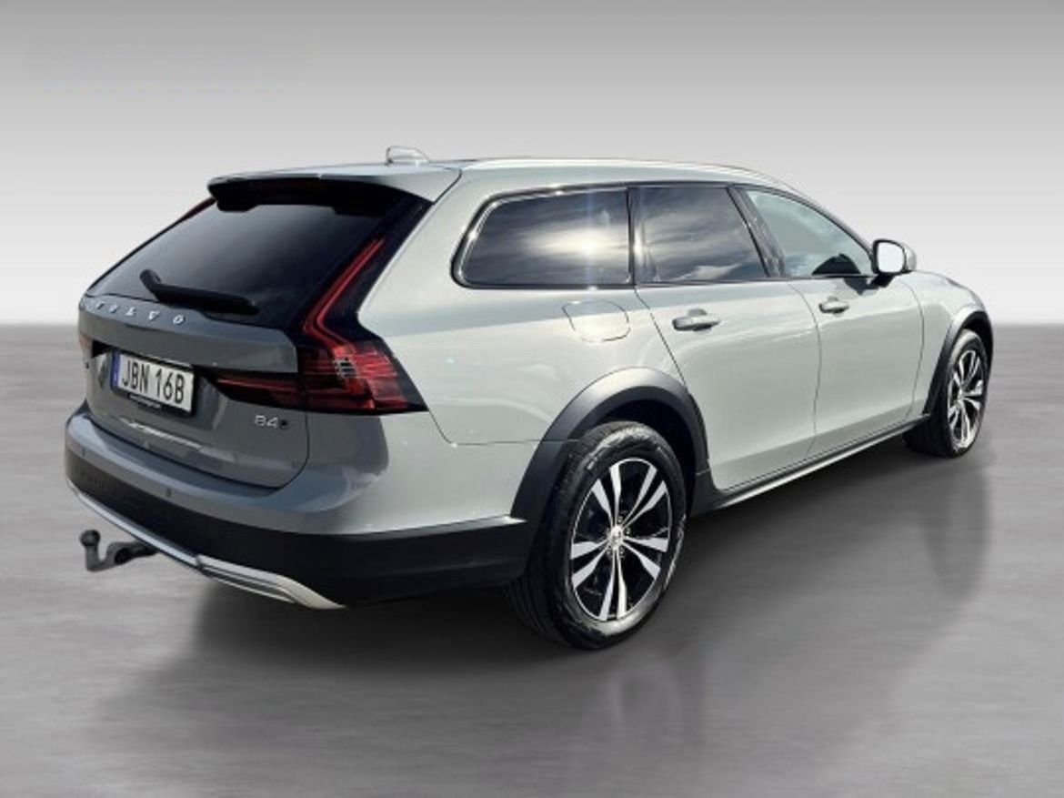 Volvo V90, CC B4 AWD Core NezTop Tažné - fotka 5