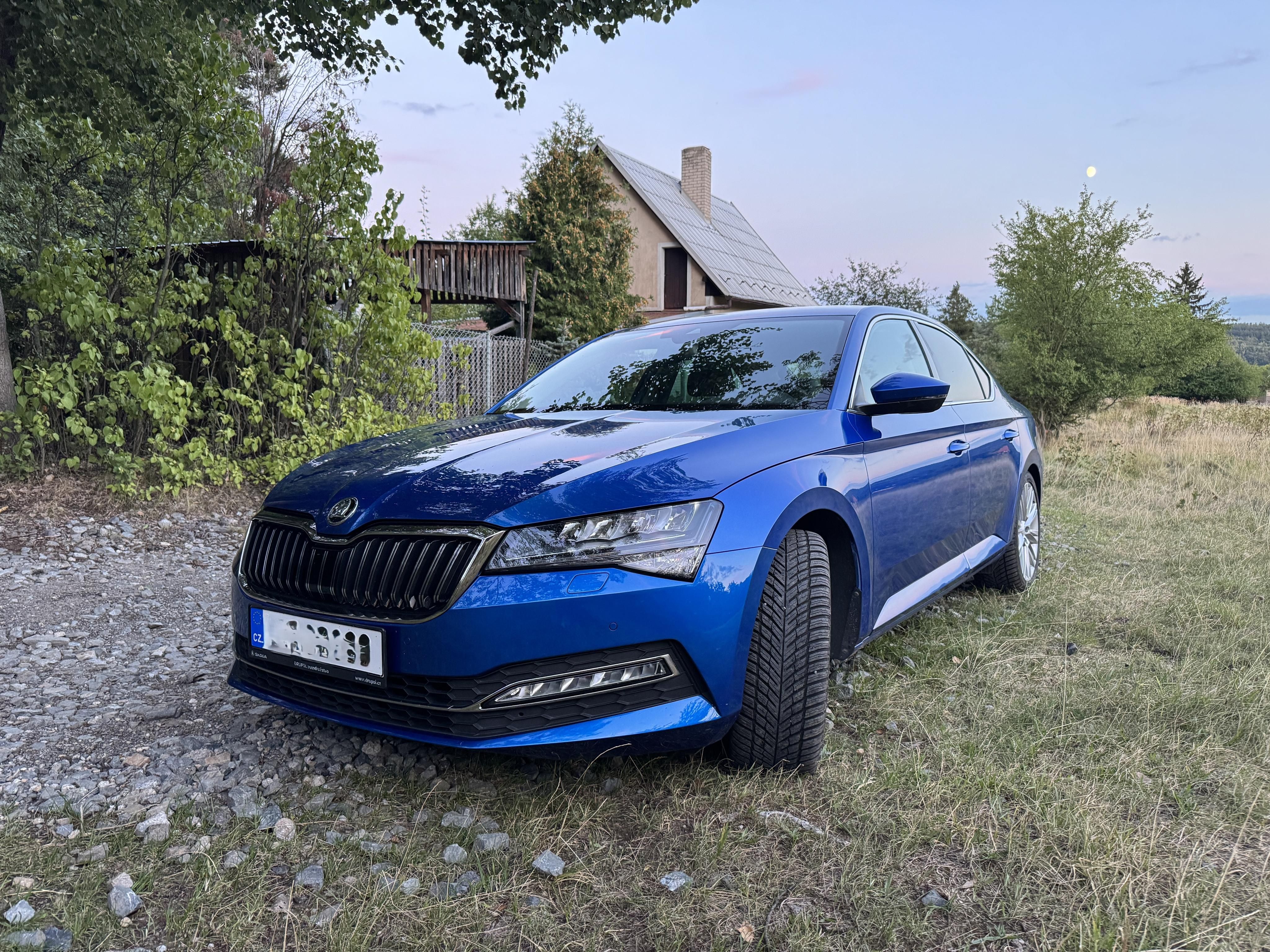 Škoda Superb, 2,0TSI 140 kW, Style Plus - fotka 5
