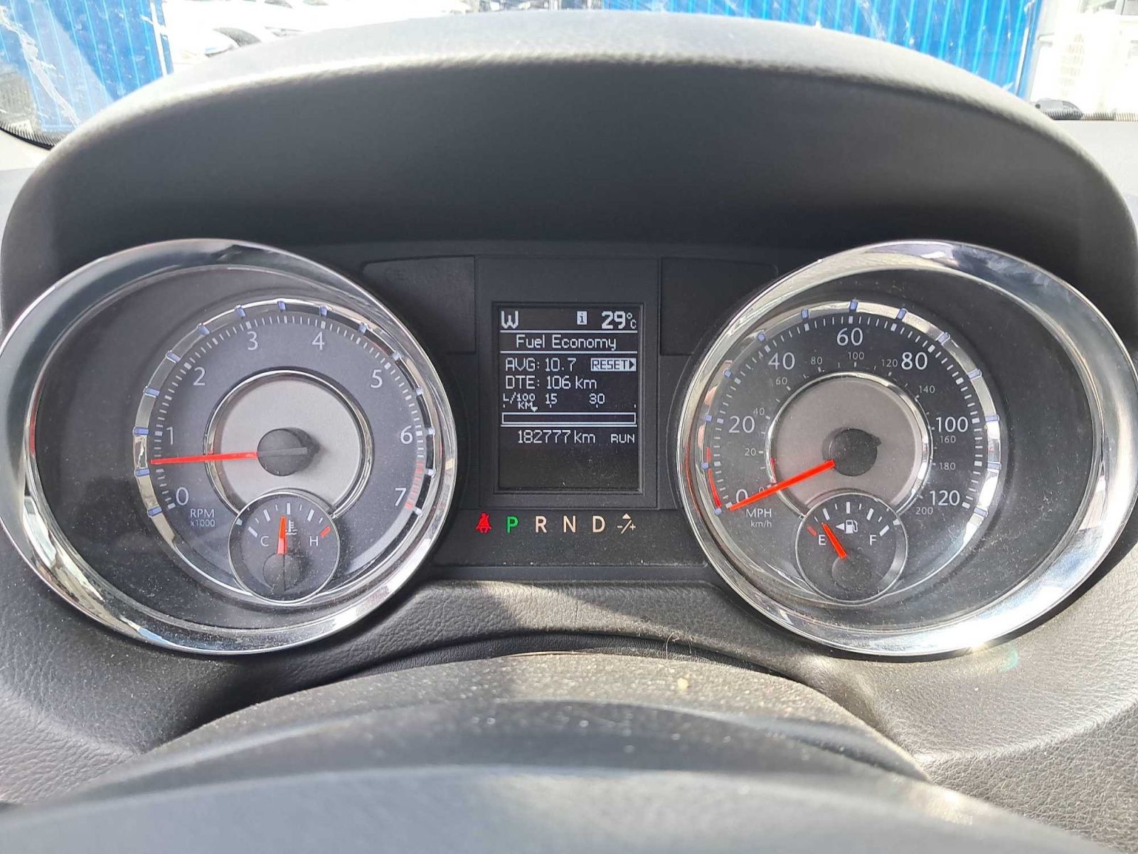 Chrysler Town & Country, 3.6 V6, LPG, Automat, 7 míst - fotka 3