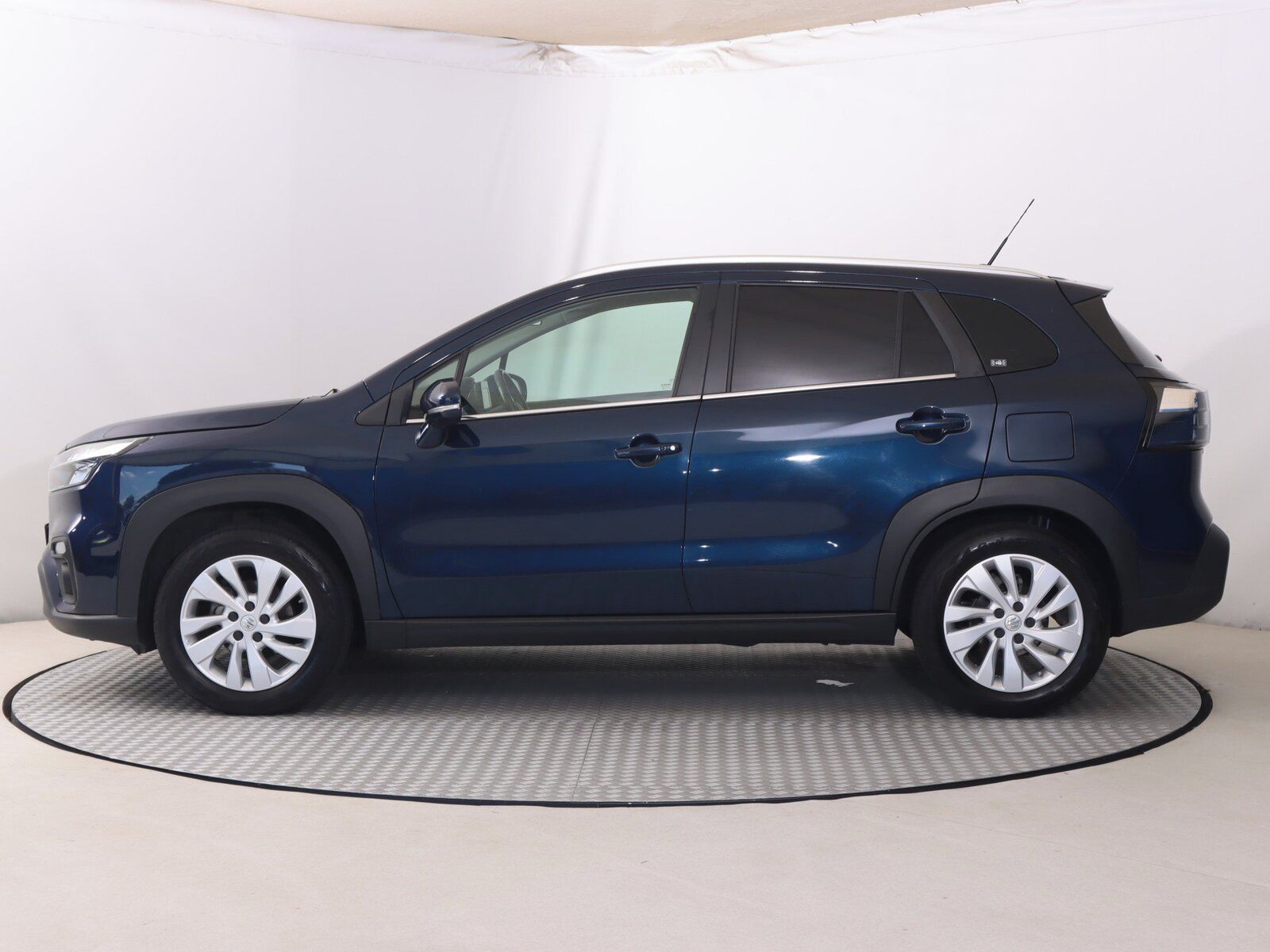Suzuki SX4 S-Cross, 1.4 BoosterJet, Serv.kniha - fotka 3